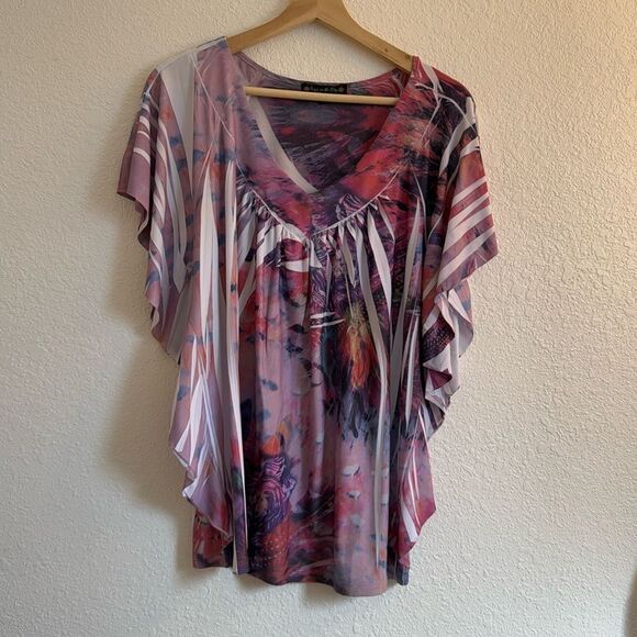 Y2k Suzie in the city graphic burnout butterfly blouse - Picture 2 of 9